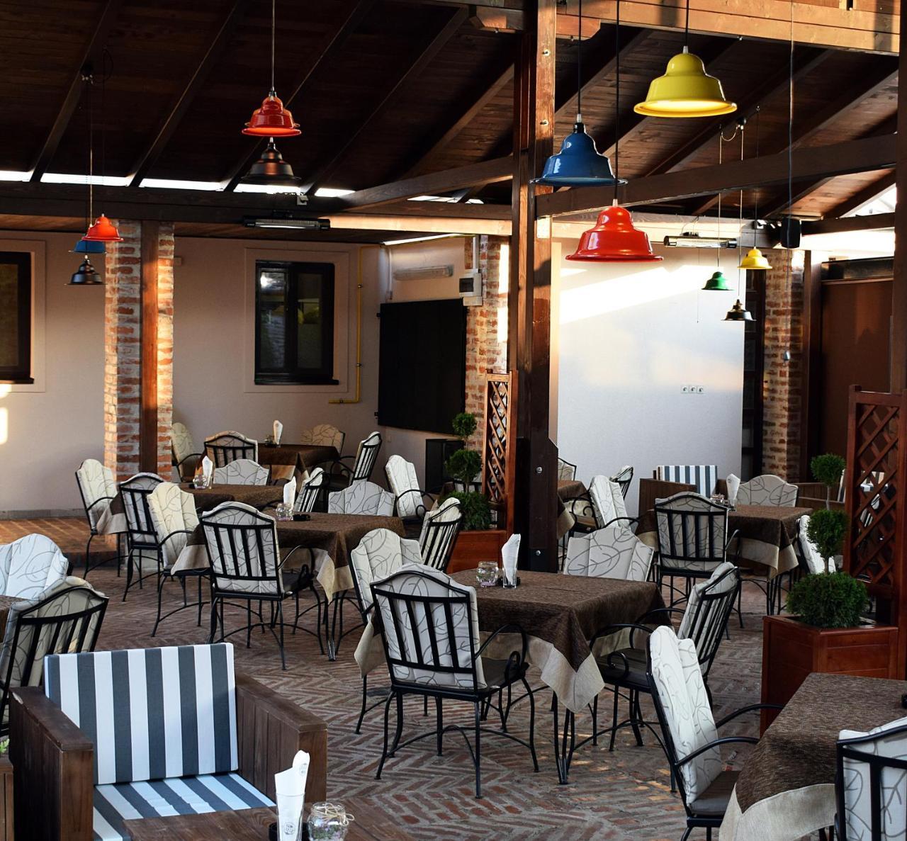 Hunting House Hotel Turija Ngoại thất bức ảnh