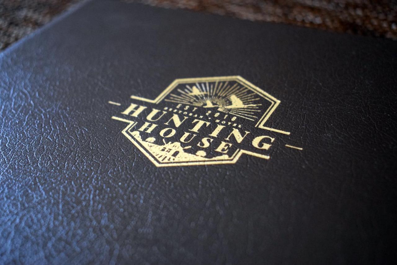 Hunting House Hotel Turija Ngoại thất bức ảnh