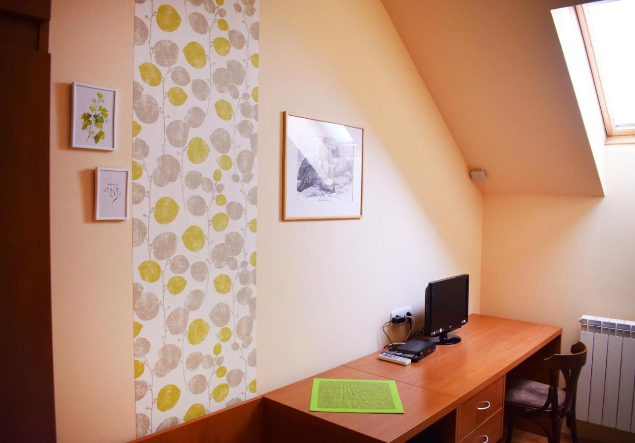 Hunting House Hotel Turija Ngoại thất bức ảnh
